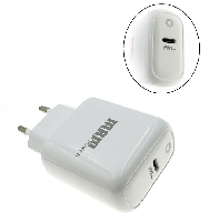 Сетевые зарядные устройства  СЗУ MRM XQ70 PD20W USB С 
