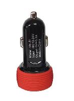 Автомобильные зарядные устройства  АЗУ + 2USB MRM MR-31А 3.1A 